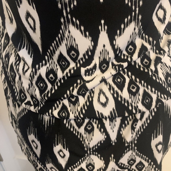 White House Black Market Drop Waist Sleeveless Top With Pockets Women's Size XS - Picture 7 of 12